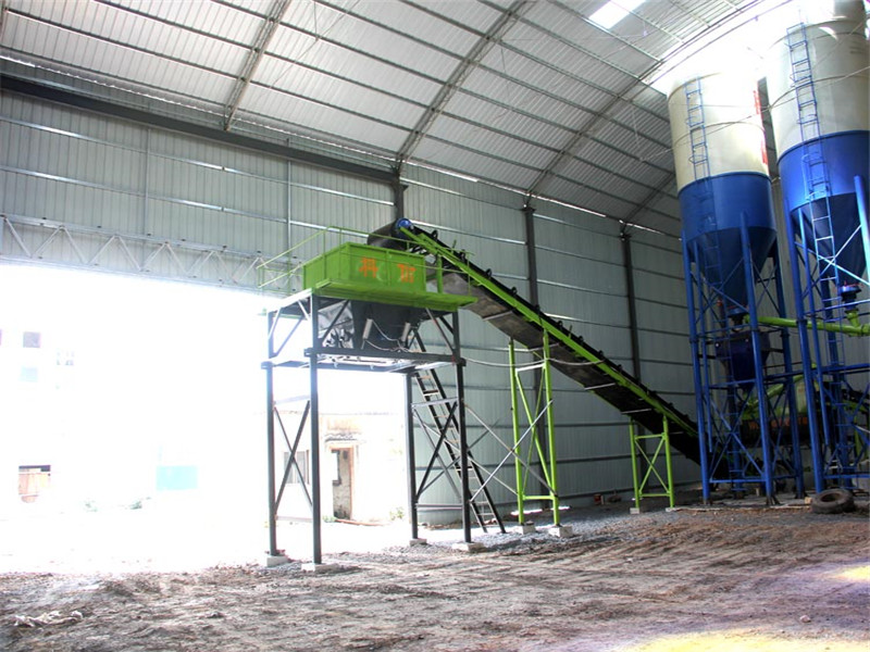 筑路工程穩(wěn)定土拌合站使用時間，要按照拌合站廠家說的這些做！